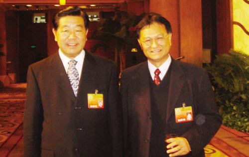 祈福集团董事长_祈福平安图片(3)